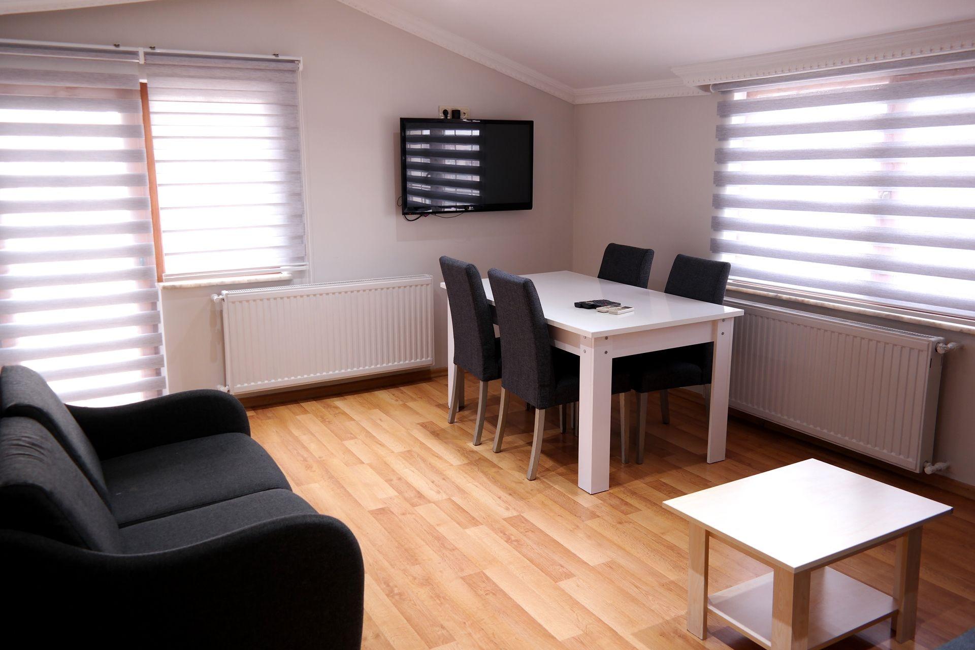 Sheriff Aparthotel 2*