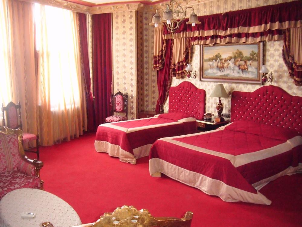 Otel Grand De Londres İstanbul