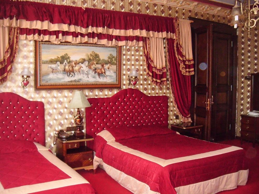 Otel Grand De Londres İstanbul