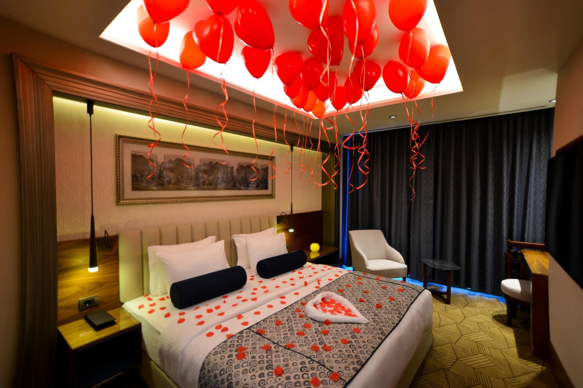Golden Tulip Bayrampasa 5* Istanbul