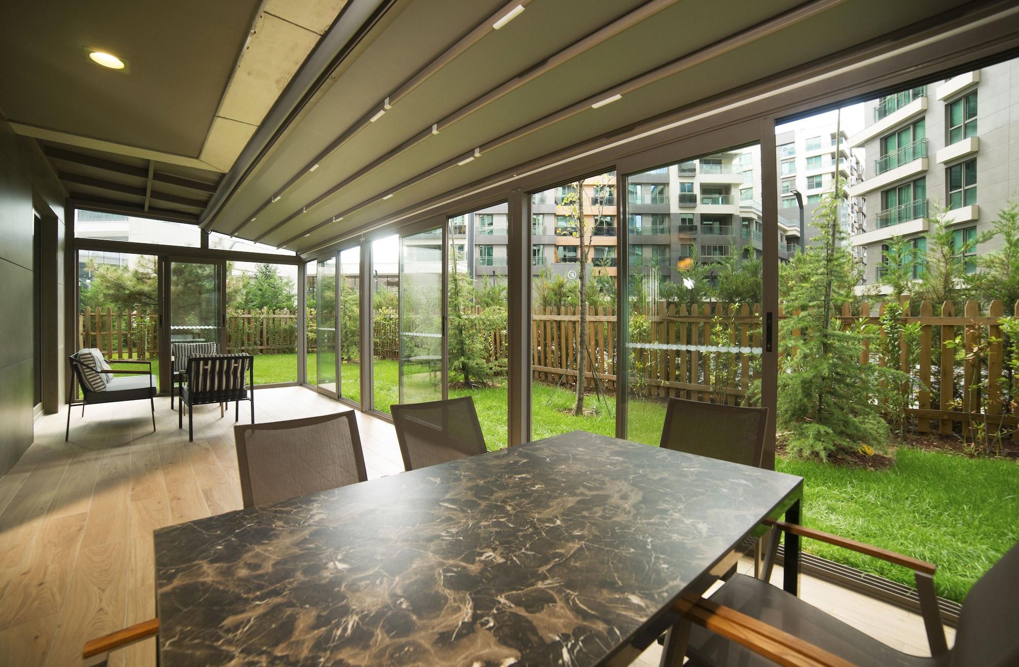 Hotel Radisson Residences Vadistanbul Istanbul
