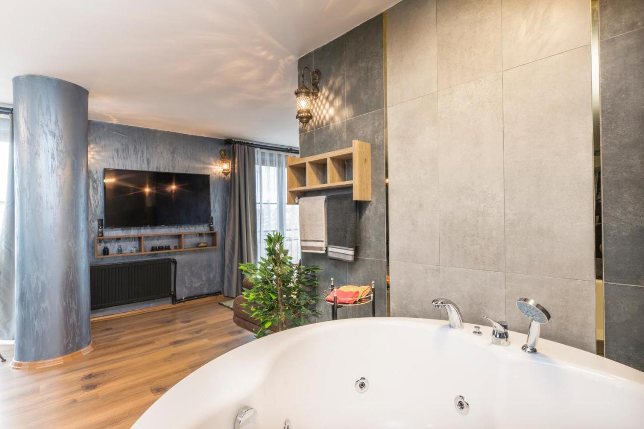 Jun-do Taksim Apartment
