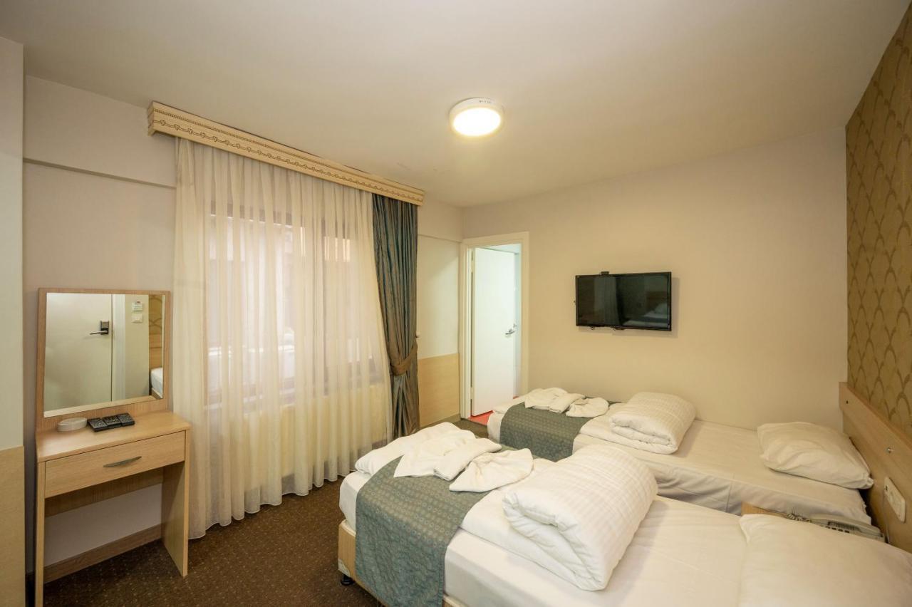 Melita 3*