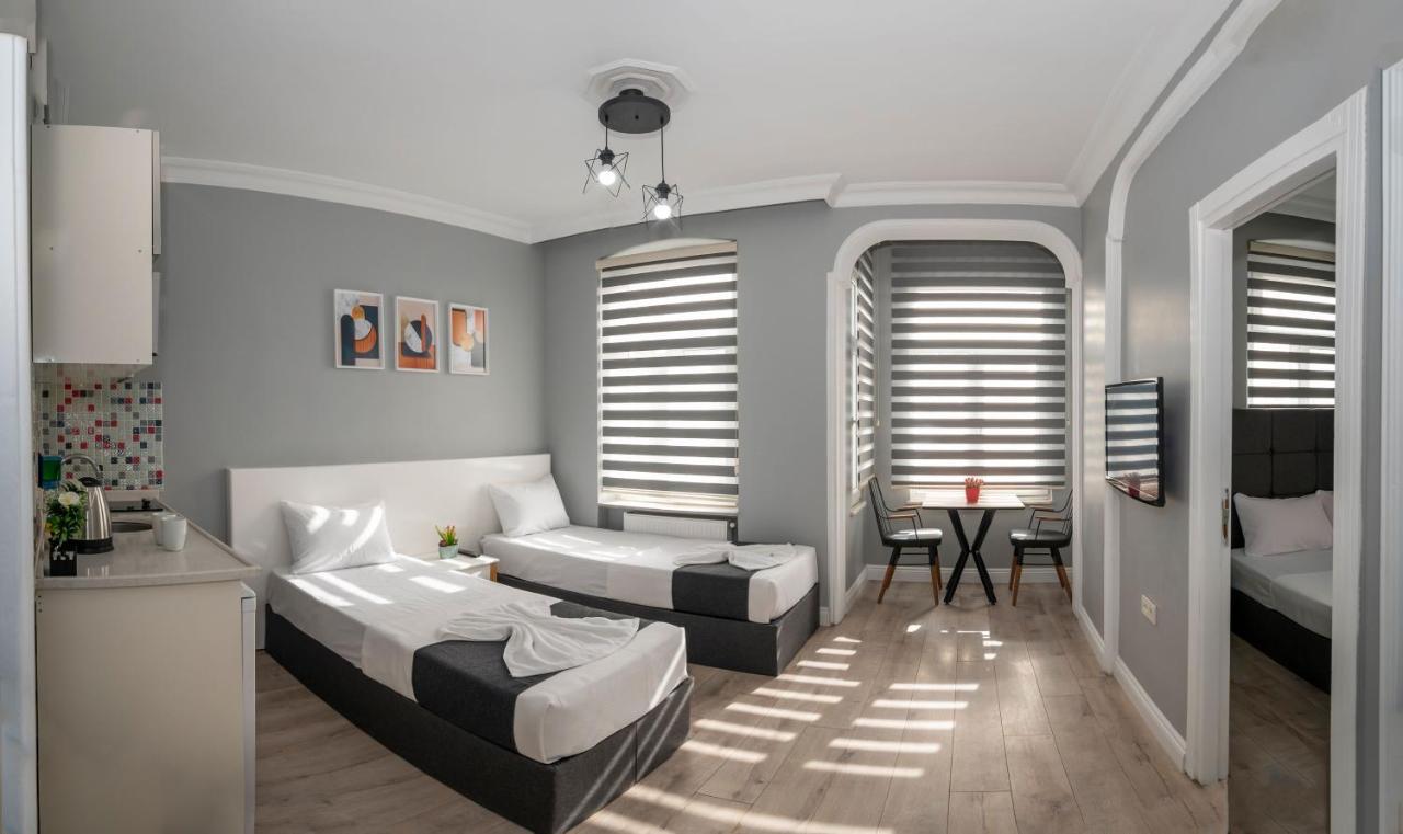 Butterfly Aparthotel 3*