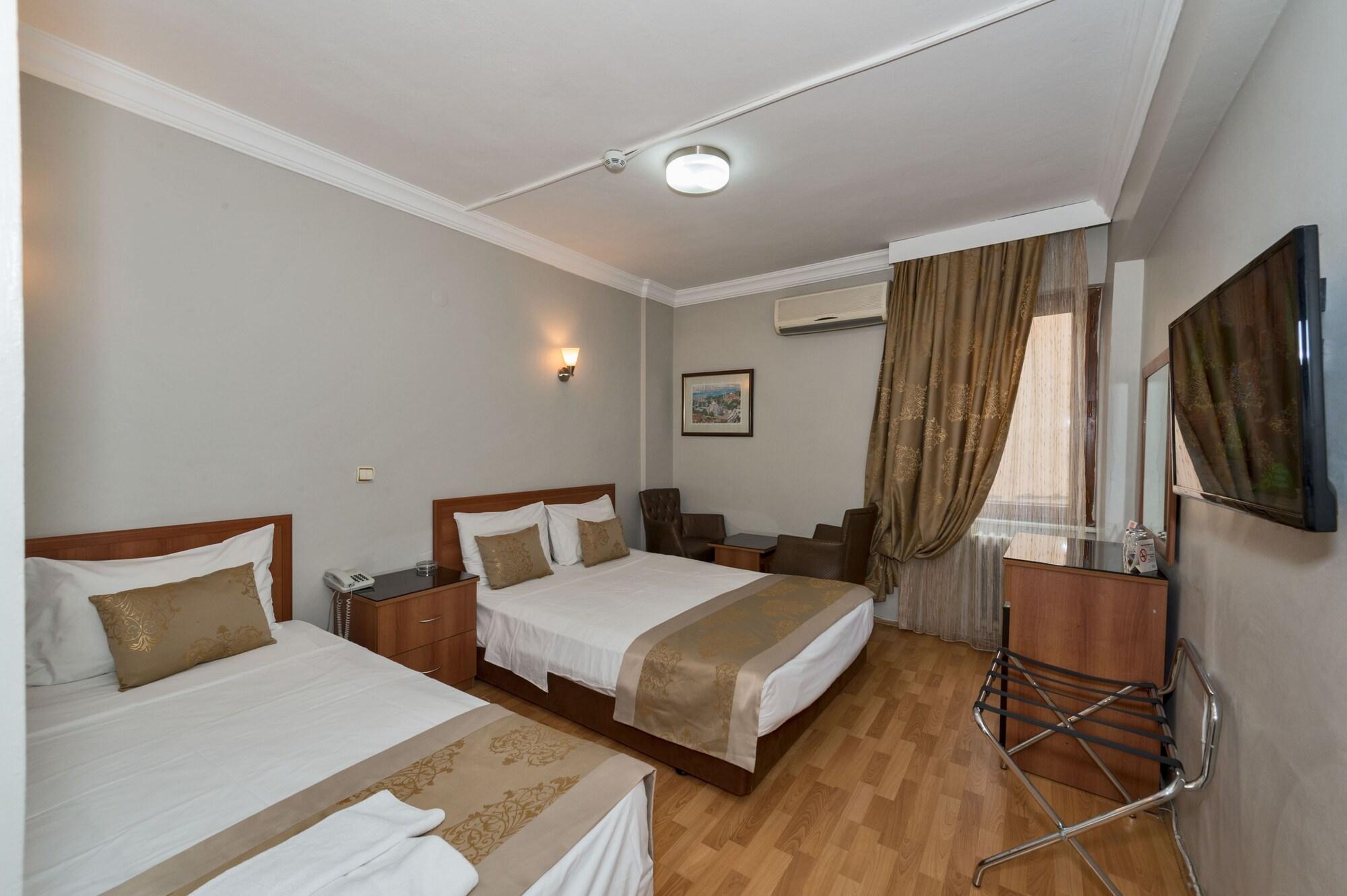 Beyaz Kugu Istanbul