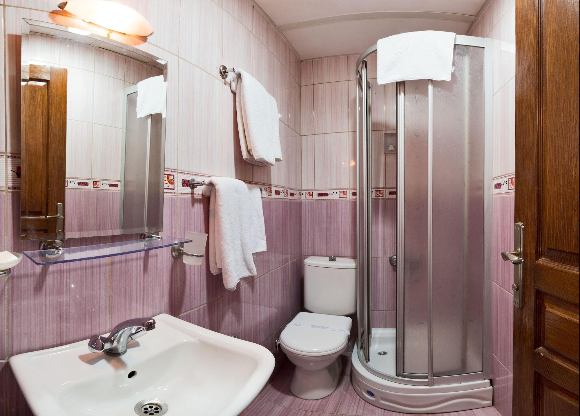 Beyaz Kugu Hotel