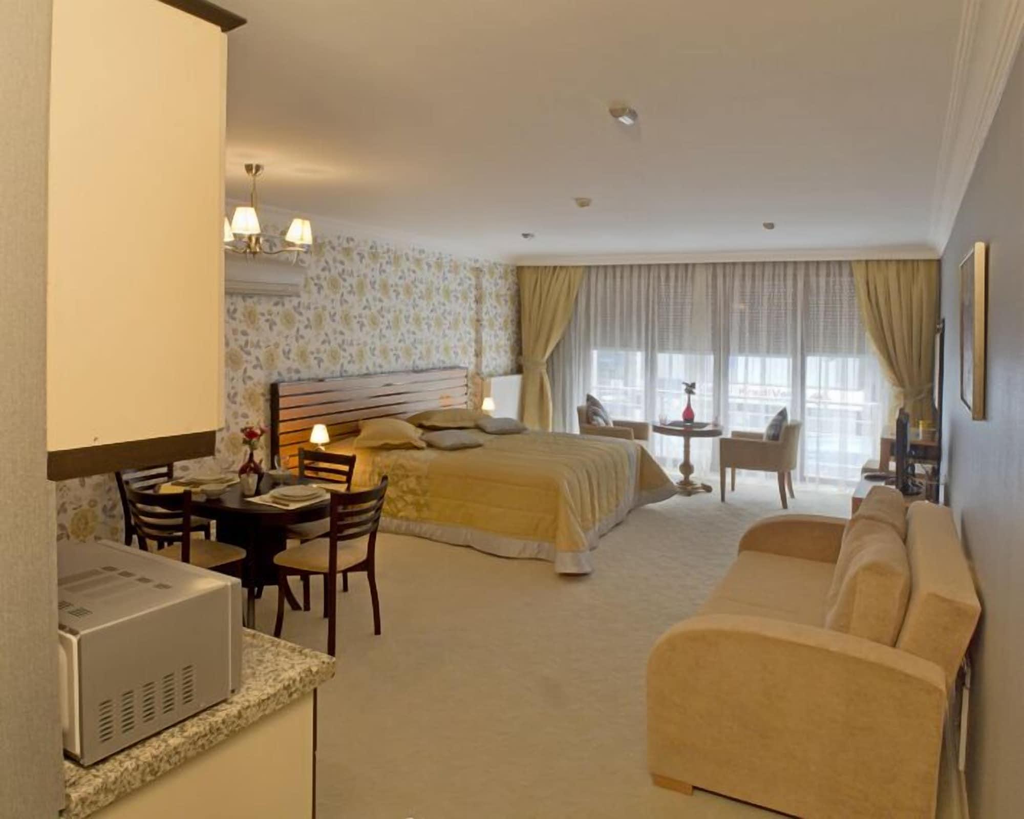 Aparthotel The Bosphorus House