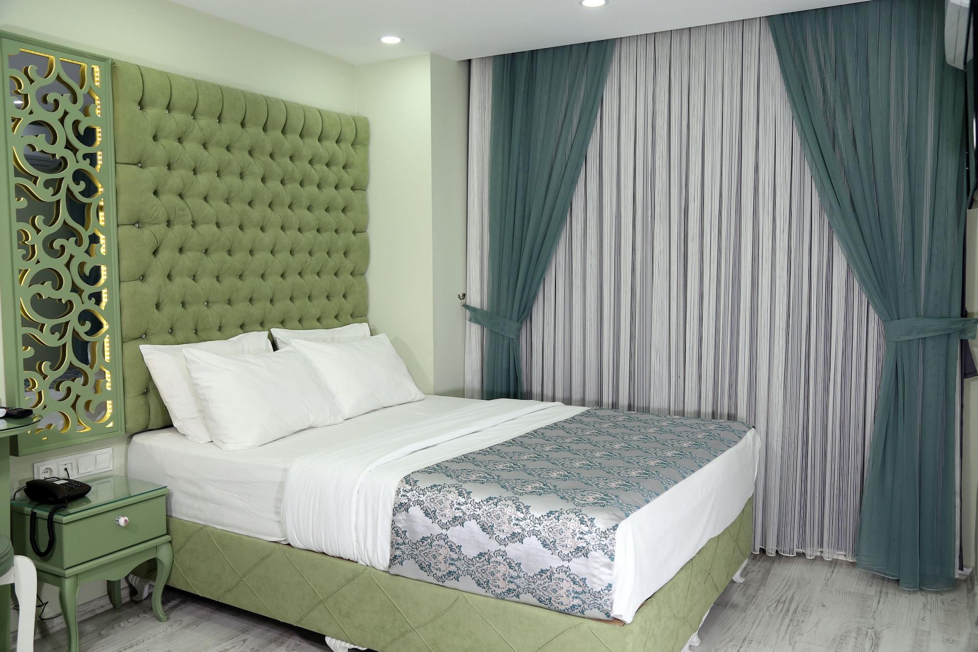 Garden Hotel