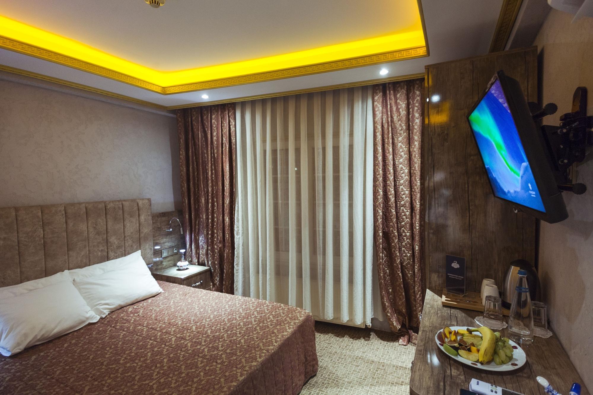 Hotel Grand Ambiance