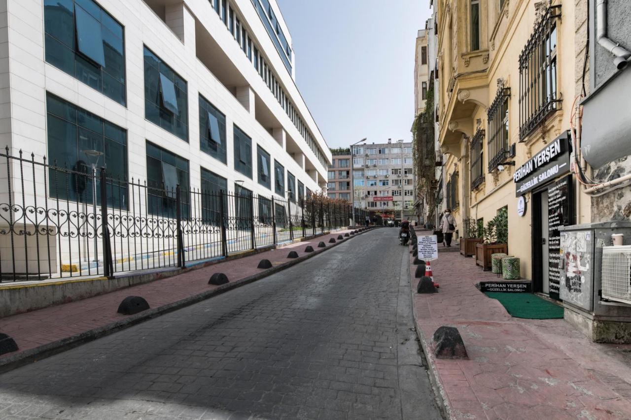 Brand New Studio 500 Meters To Istiklal Street Istanbul