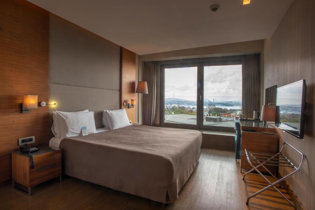 Arcadia Blue Hotel 4*