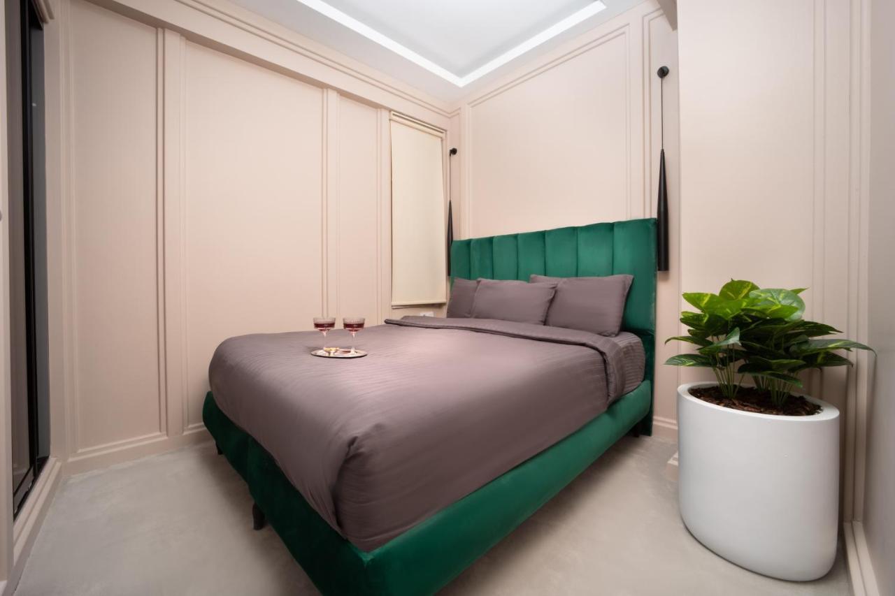 Walton Gardens Pera Aparthotel