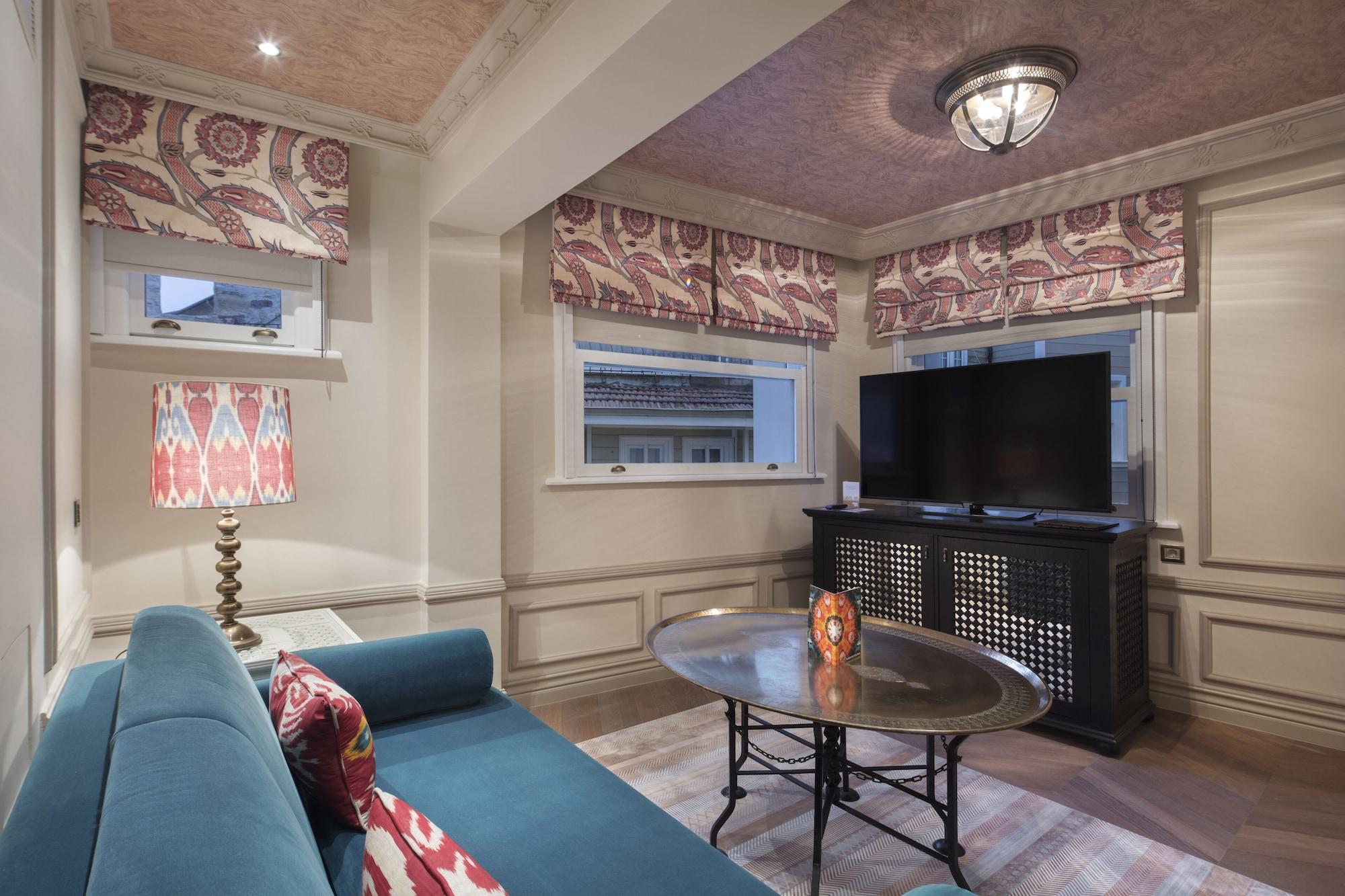 Hagia Sofia Mansions Istanbul, Curio Collection By Hilton 5* Istanbul