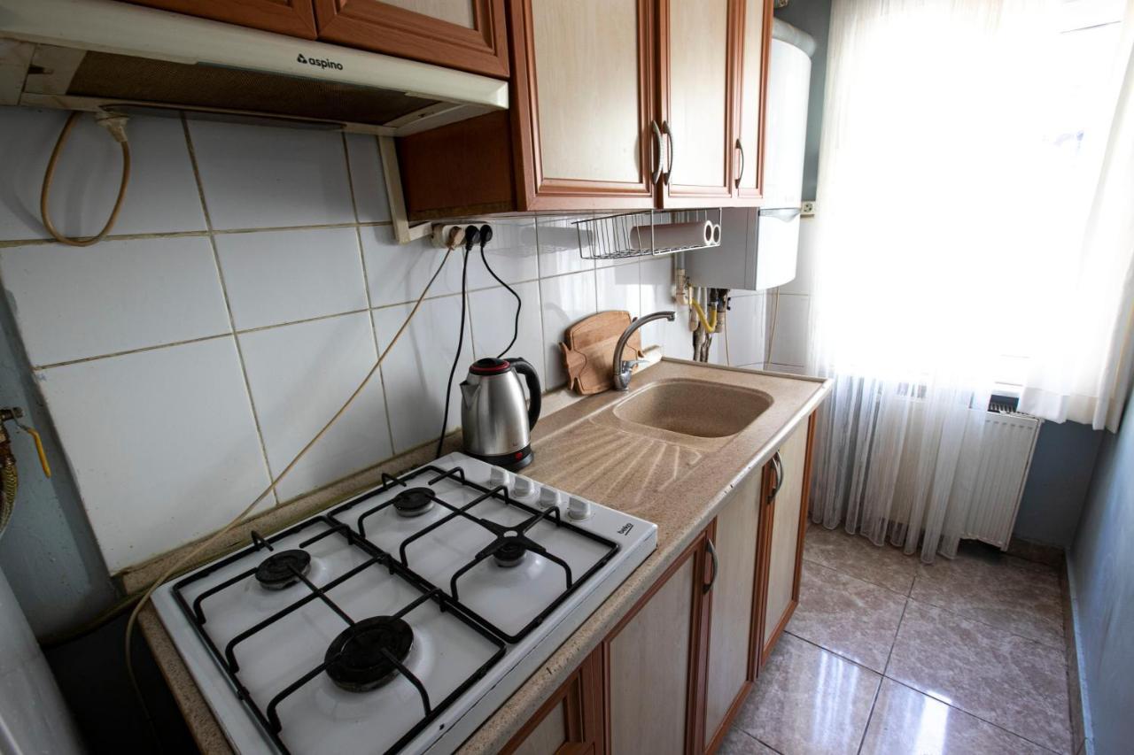 2br-1lr Seaview Family Place Next To Center Apartment *
