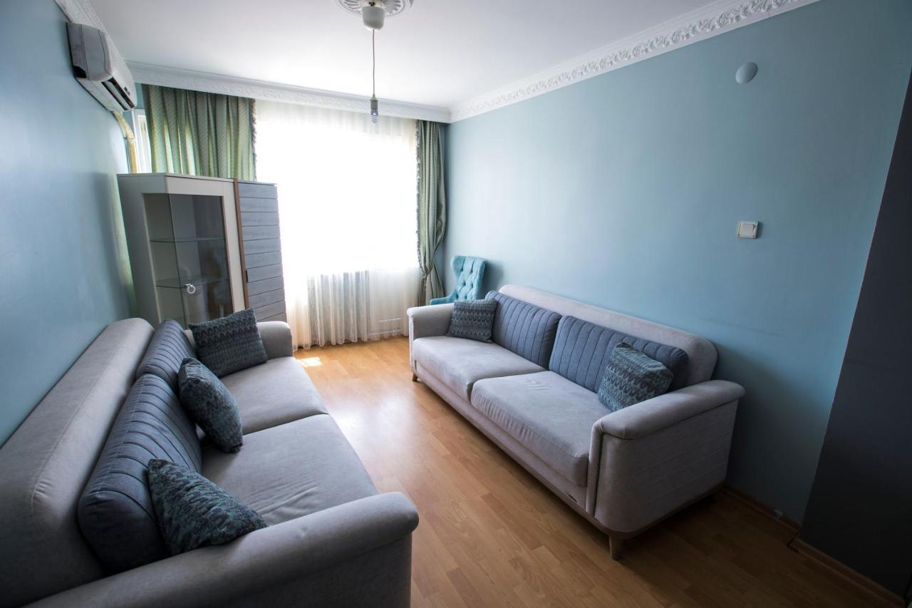 2br-1lr Seaview Family Place Next To Center Istanbul