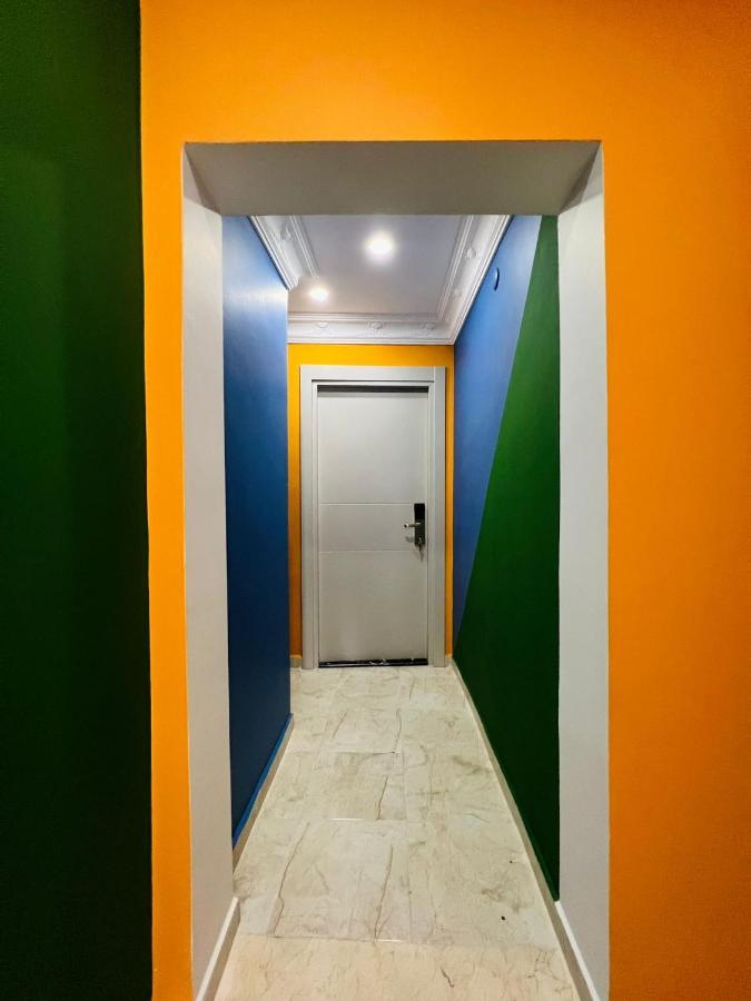 Apex Hotel 3*