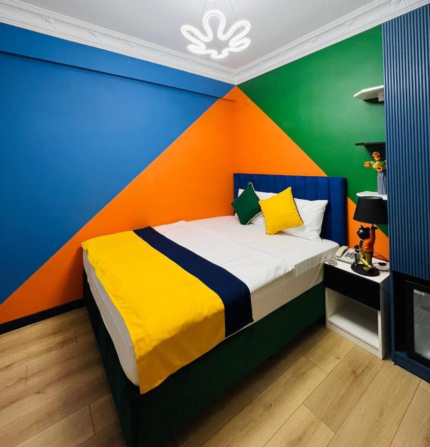 Apex Hotel 3*