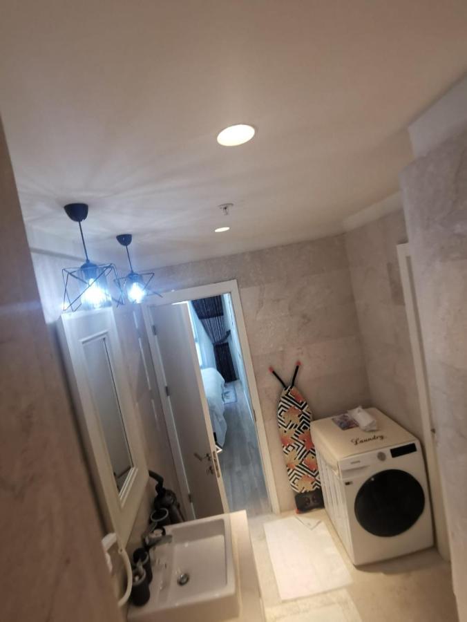 My G Yoo #1 Apartment