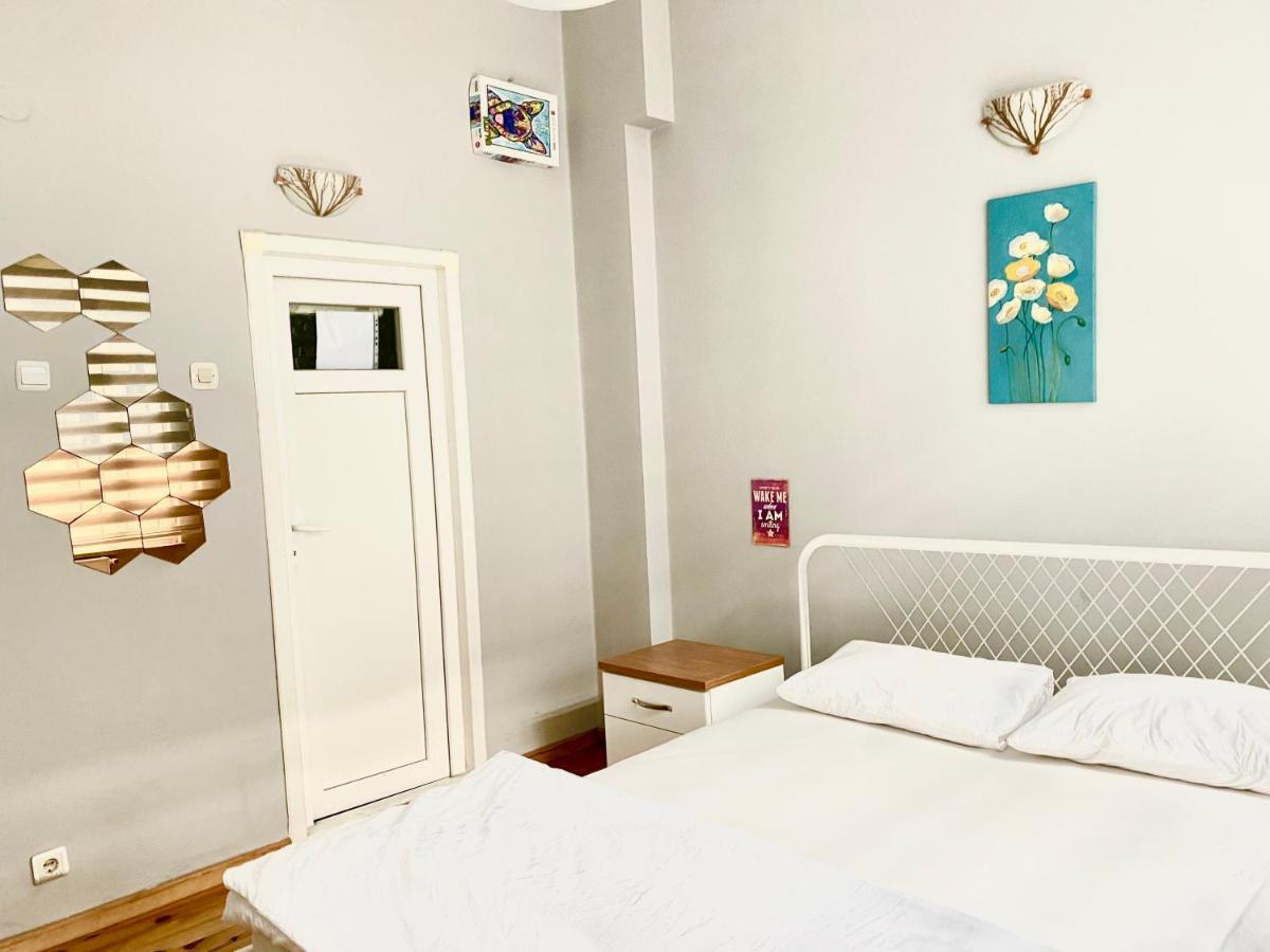 Windrose Hostel