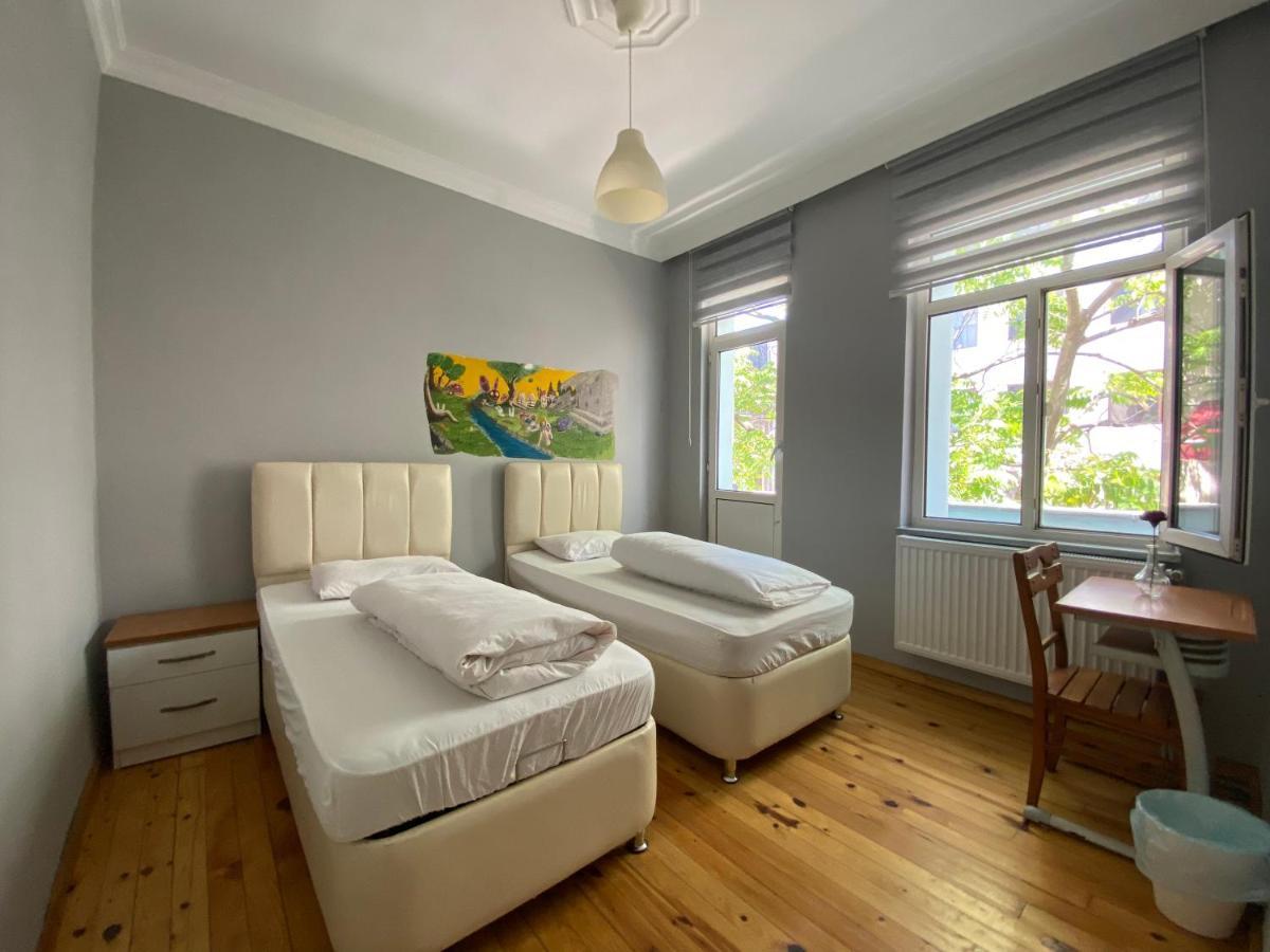 Windrose Hostel