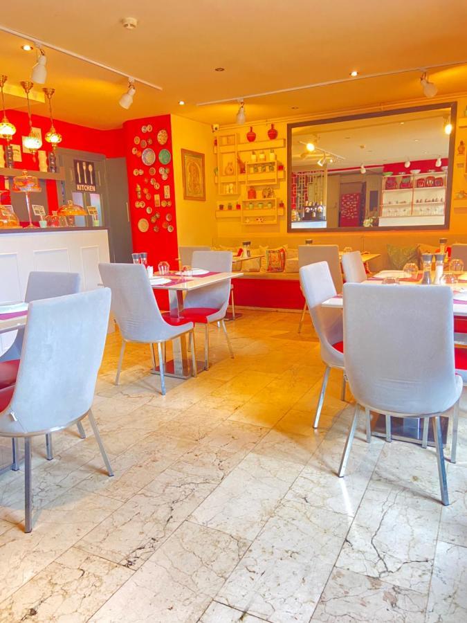 Eternity Boutique 4*