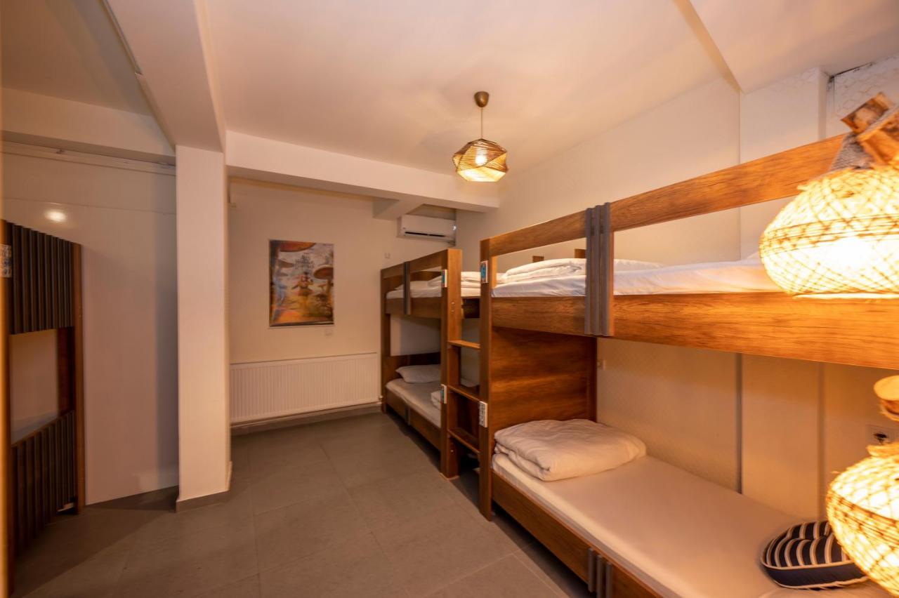 Hostel Taksim Square *