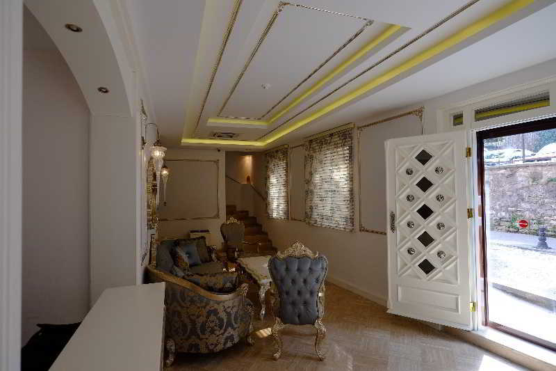 Zeynep Sultan Hotel 3*