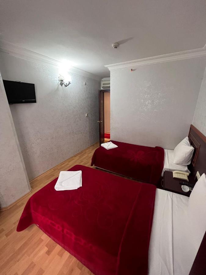 Hotel Red White Istanbul