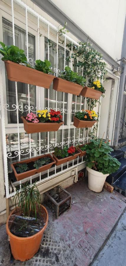 Taksim Life House Apartment
