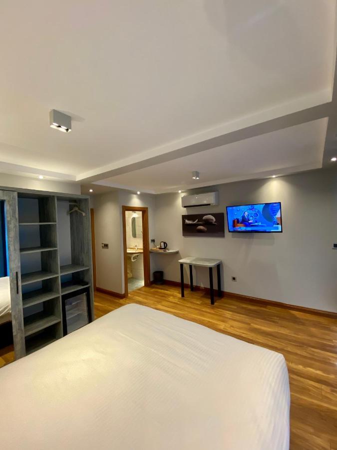 Kaya Est 1985 Otel *