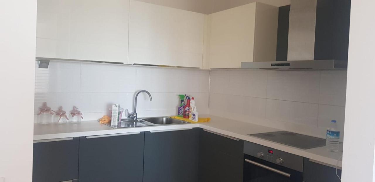 Mall Of Apartment *