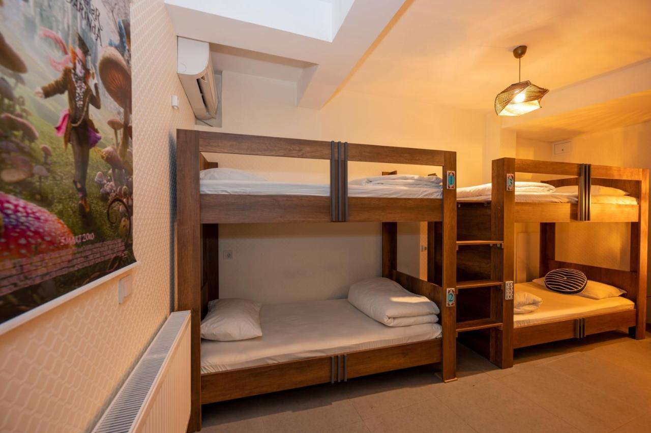 Hostel Taksim Square *