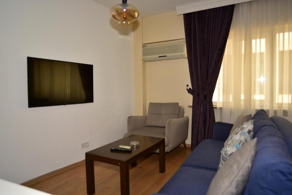 Liva Aparthotel 3*