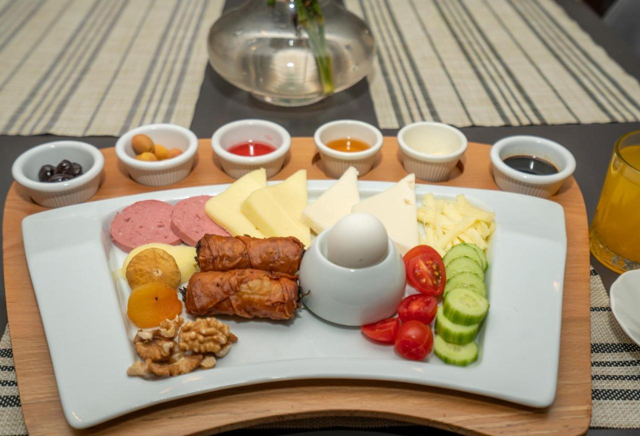 Hotel The Gate Atasehir Finance Centre 2*