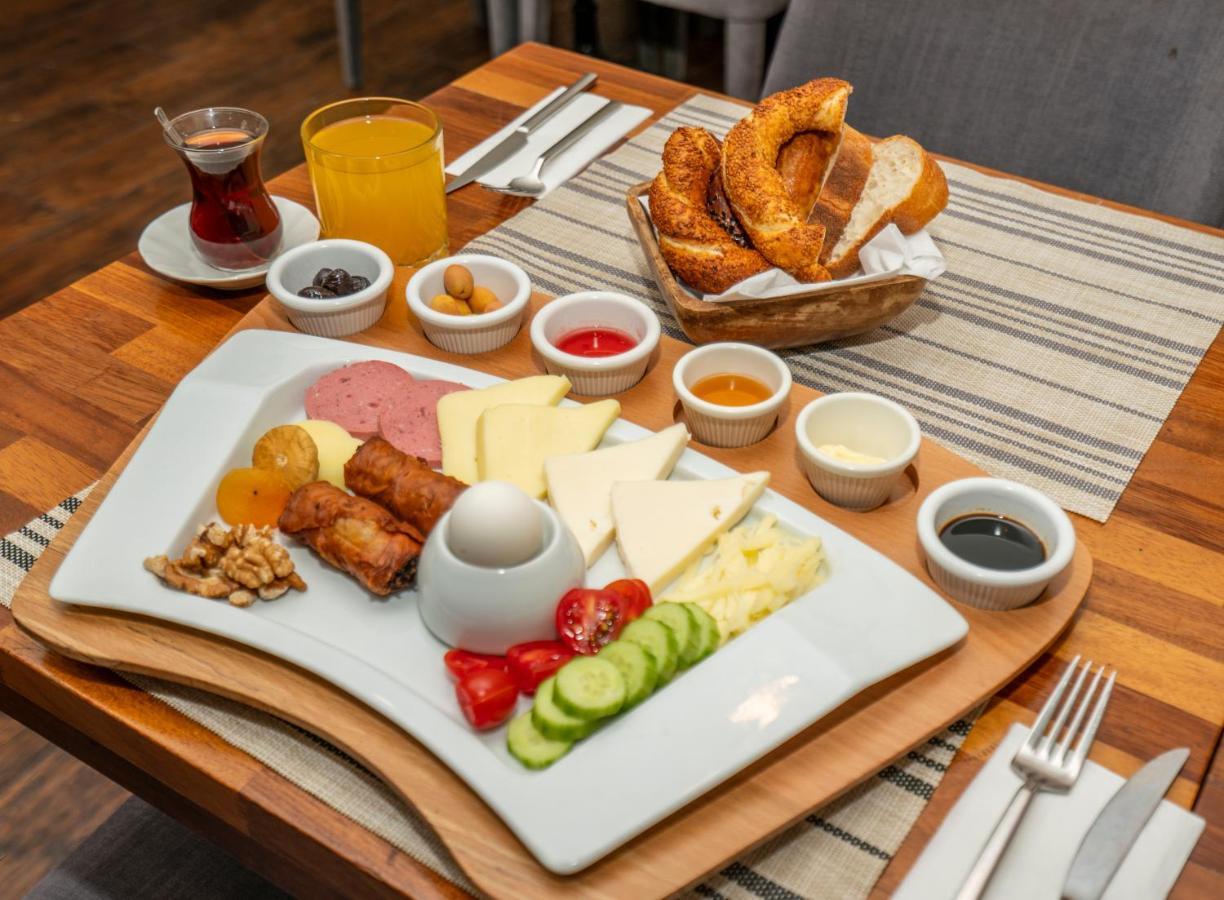 Hotel The Gate Atasehir Finance Centre 2*
