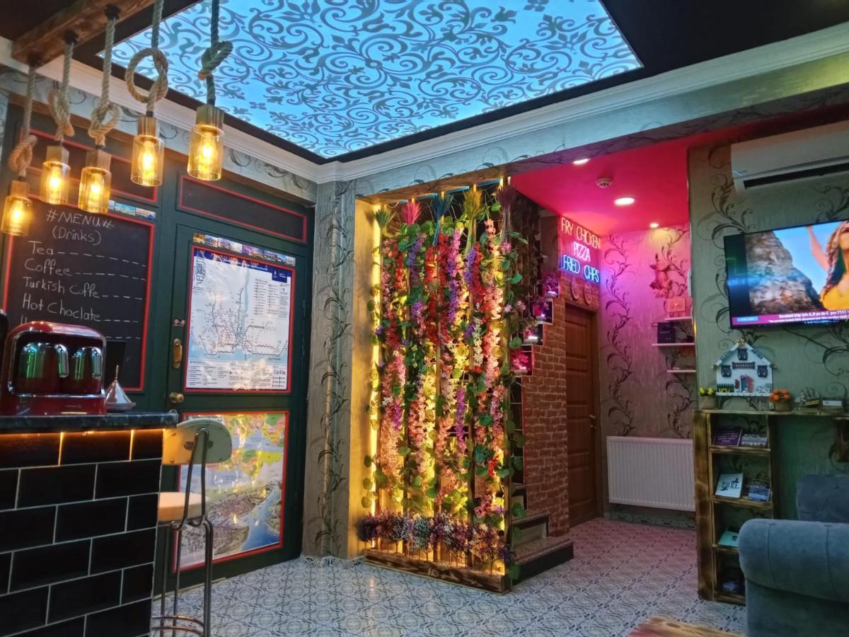 Marvel (adults Only) Istanbul