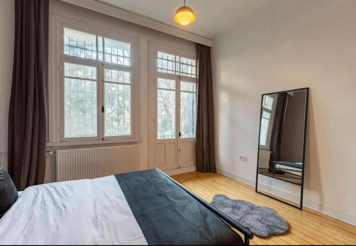 Renovated Art Deco Charm In The Heart Of Nisantasi Apartment Istanbul