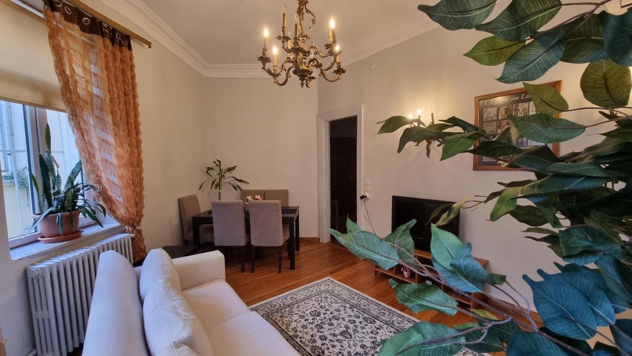 Apartment Spacious And Bright Three Bedroom By Happy Homes *