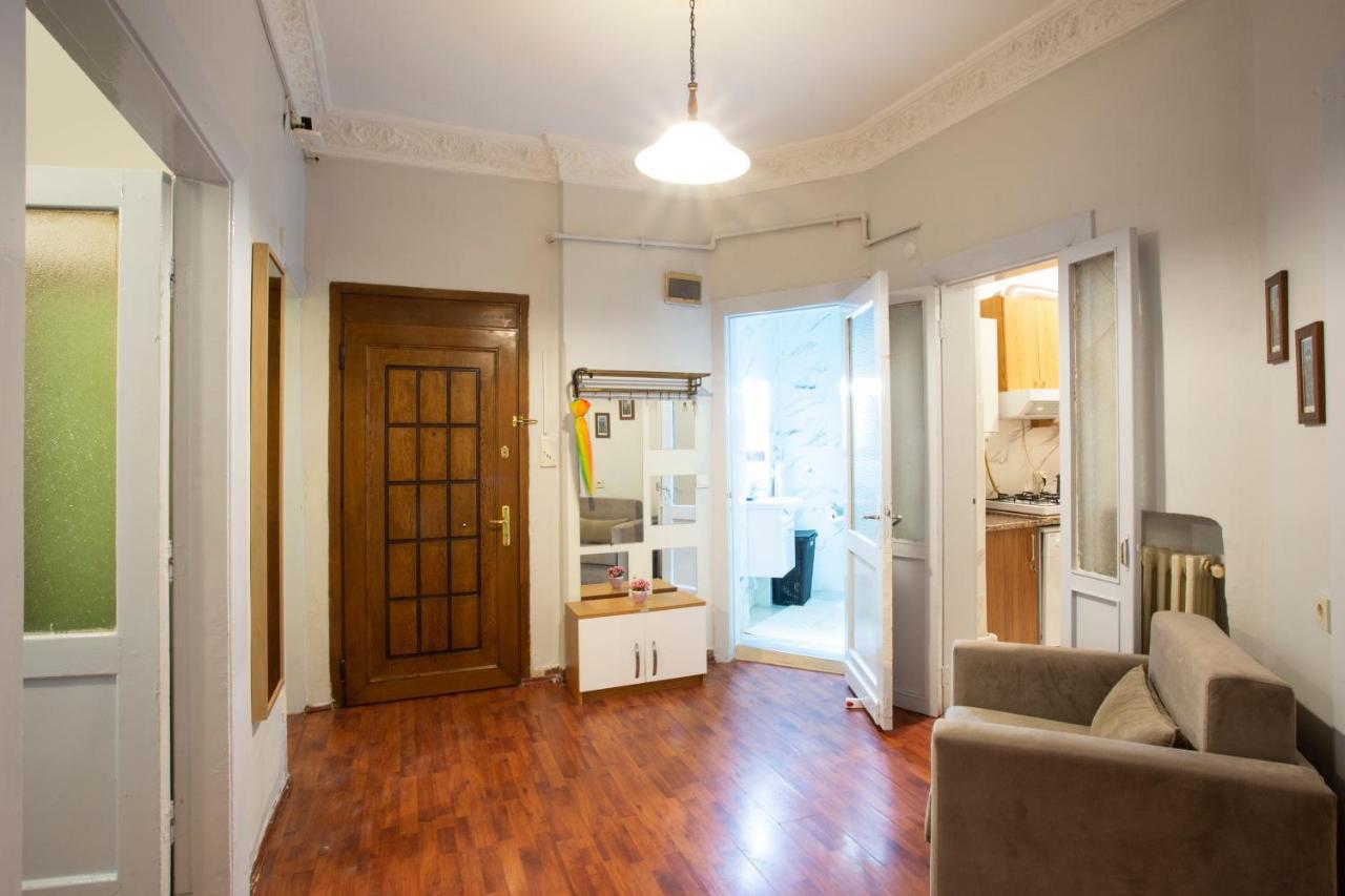 Spacious And Bright Three Bedroom By Happy Homes Apartment Istanbul
