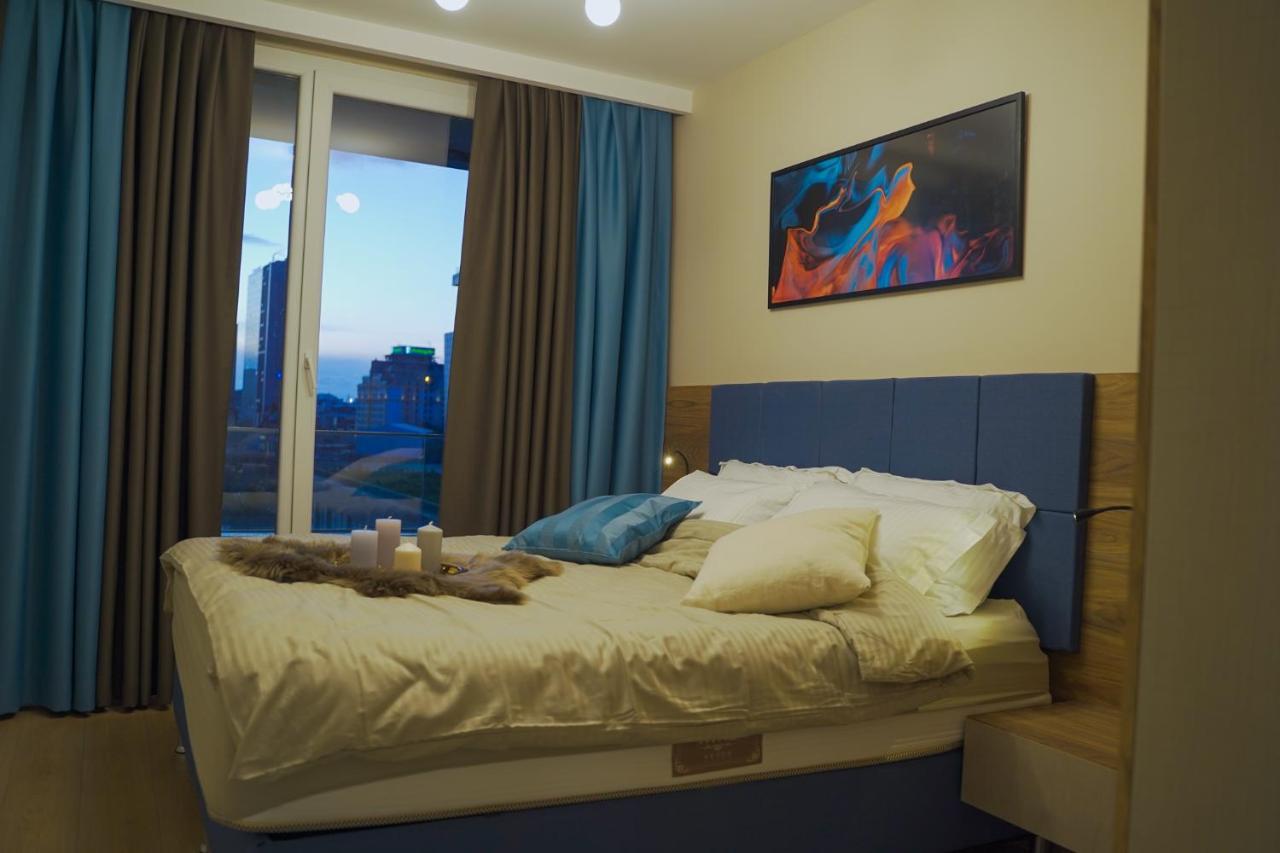 Brand-new Elegant 1-bedroom