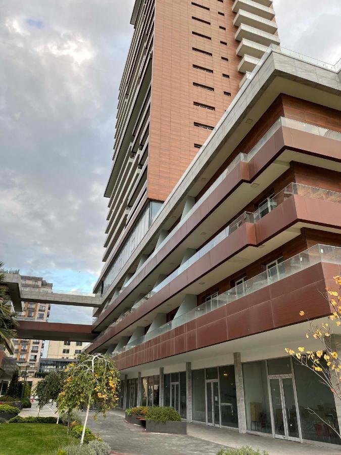 Apartment Brand-new Elegant 1-bedroom *
