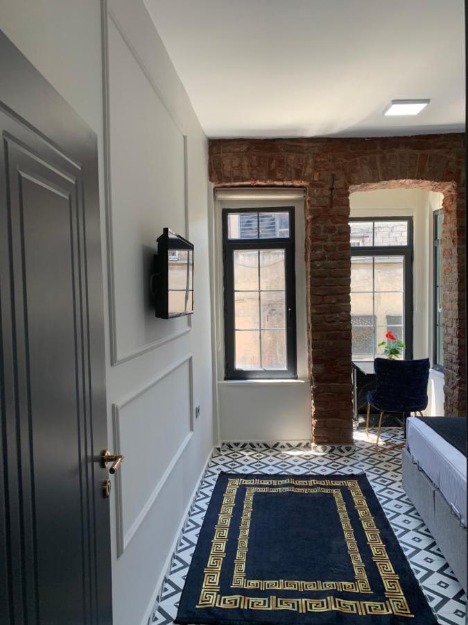 Apartment Nearby Taksim Spacious Flat With Duble Bed Istanbul