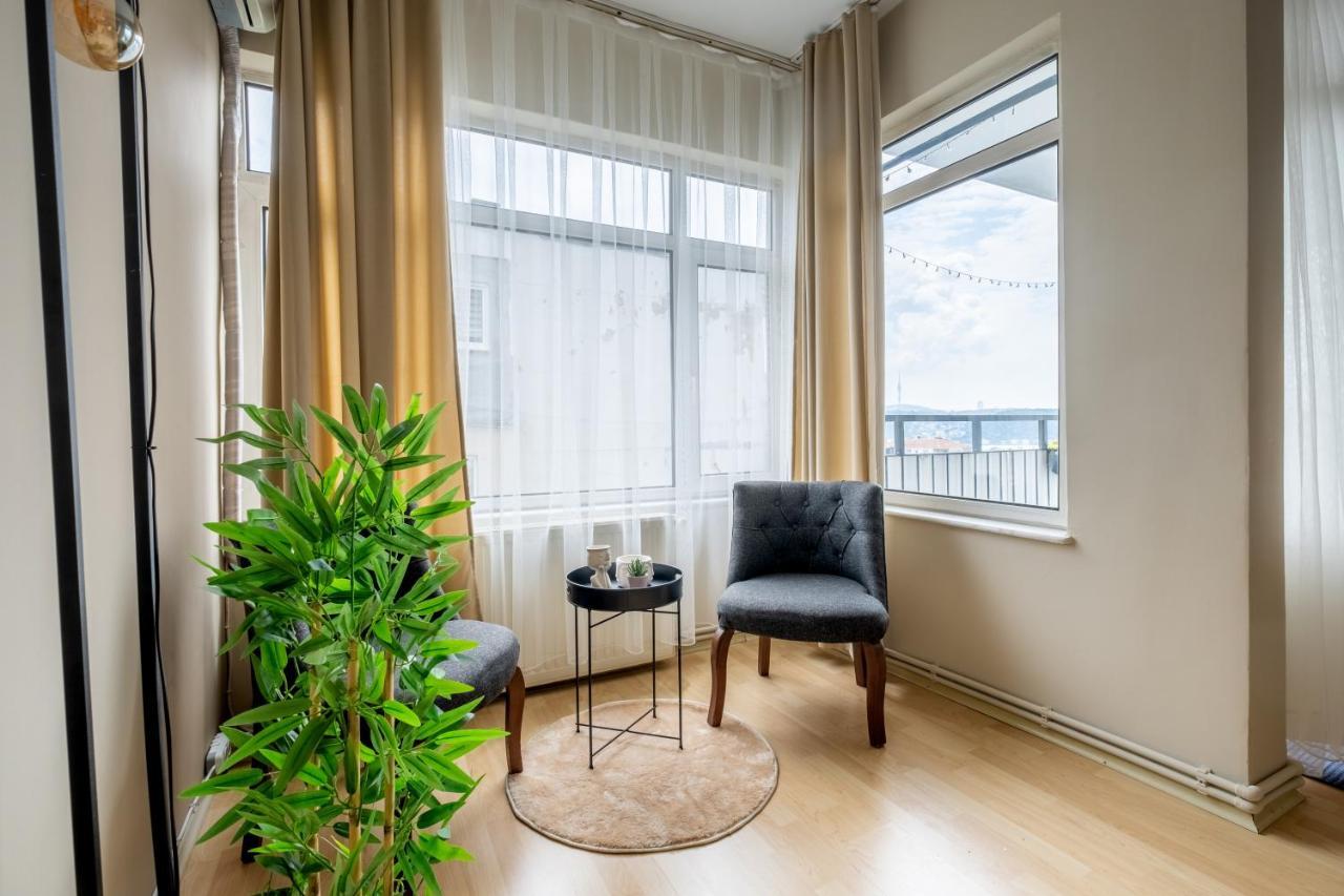 Spacious 2 Bedroom With Panoramic Bosphorus View Apartment