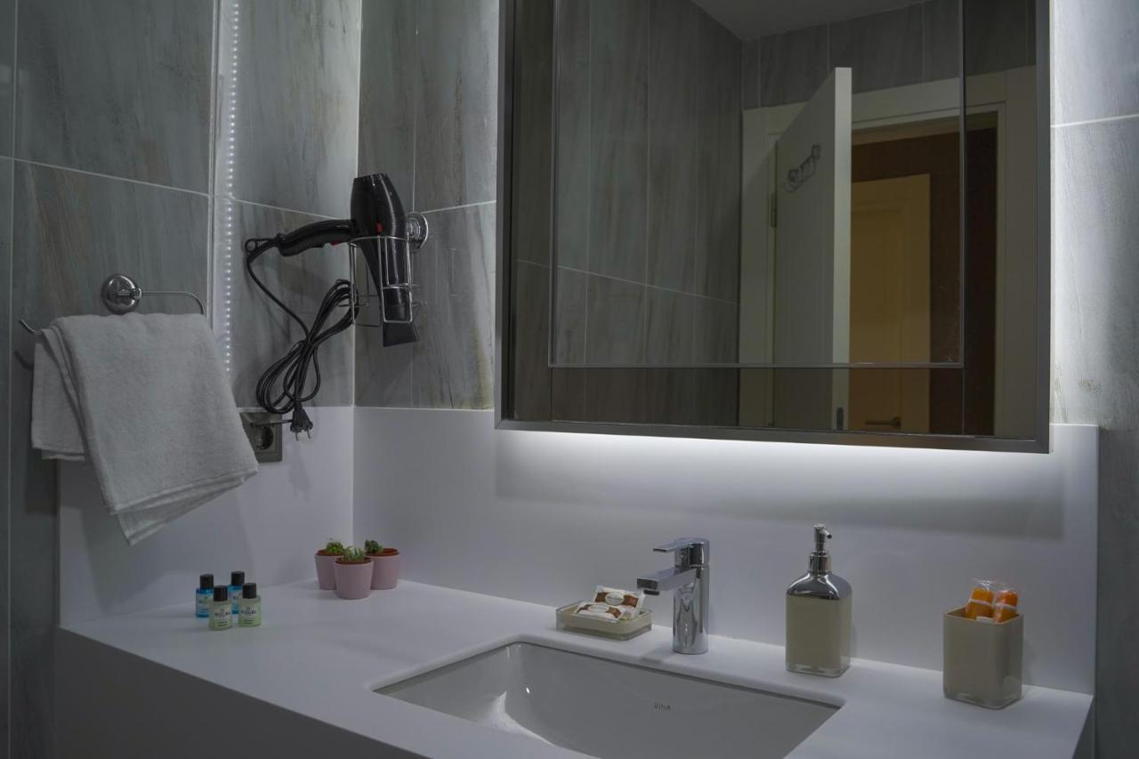 Brand-new Elegant 1-bedroom