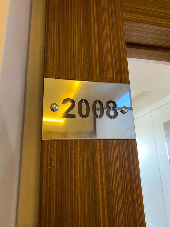 Apartment Brand-new Elegant 1-bedroom *