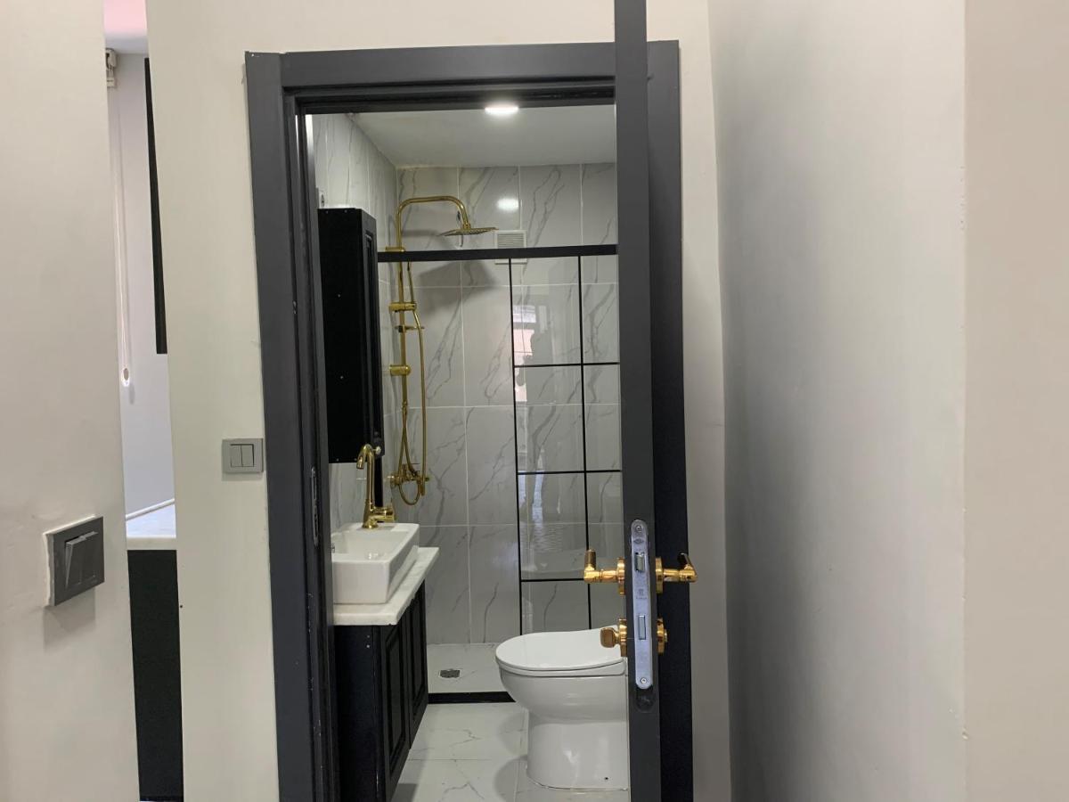 Nearby Taksim Spacious Flat With Duble Bed *