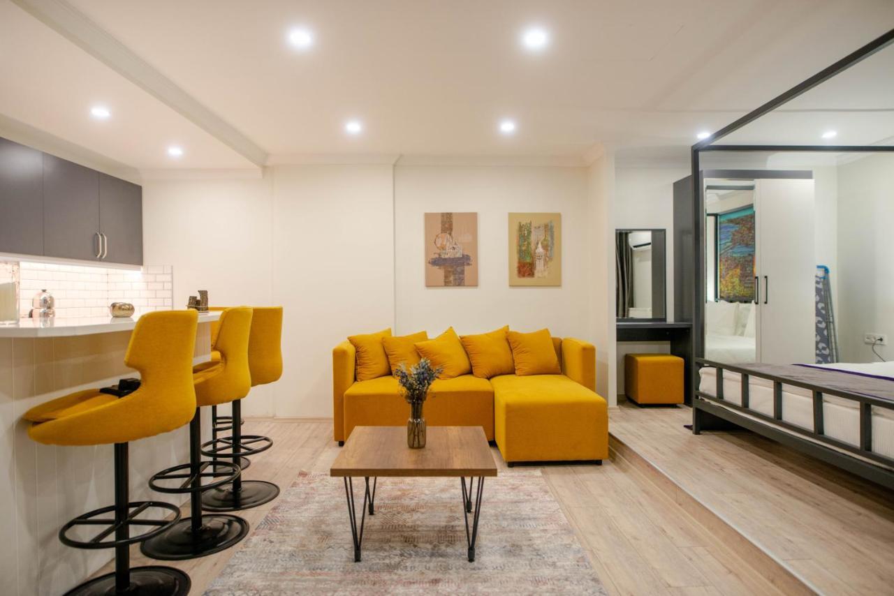 Apartment Taksim 11 *
