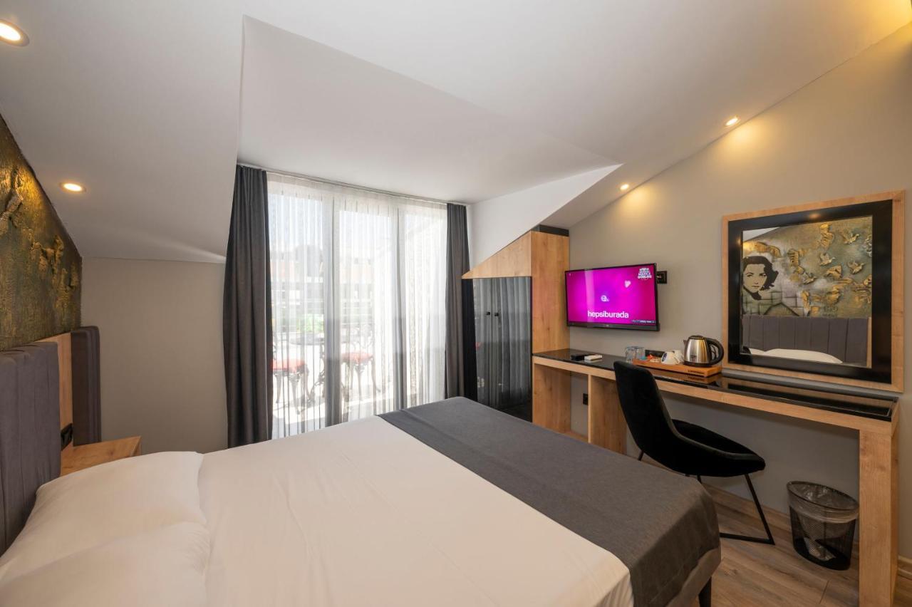 Hotel Grand Palace