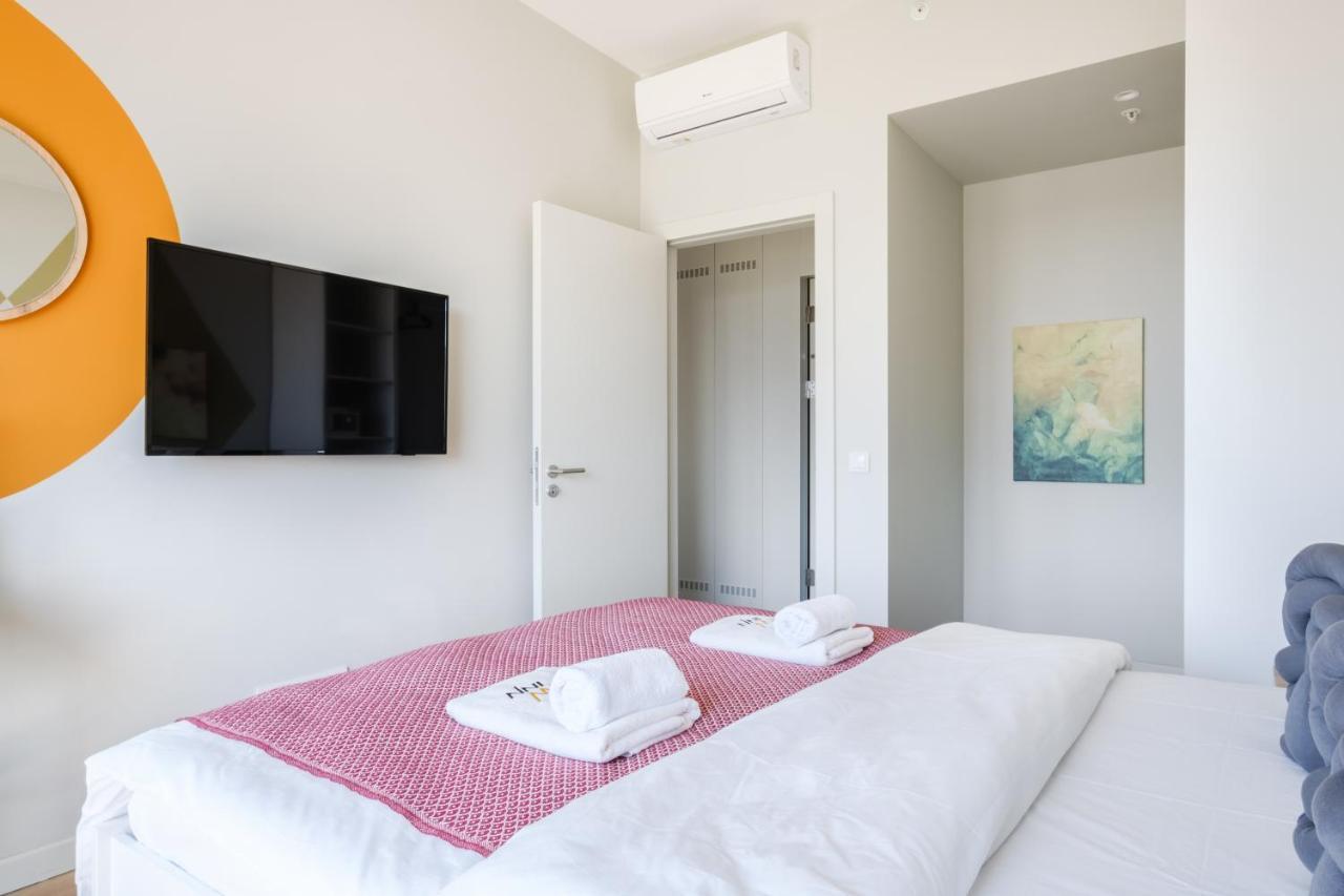 Apartment Roya Nova By Newinn