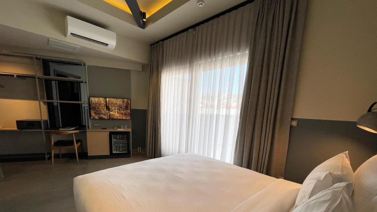 Nevv Bosphorus & 3*